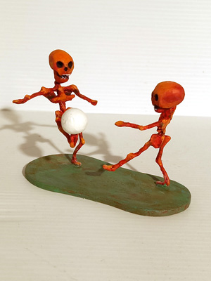 Squelettor « World cup », Hauteur : 7 cm. 280 €
