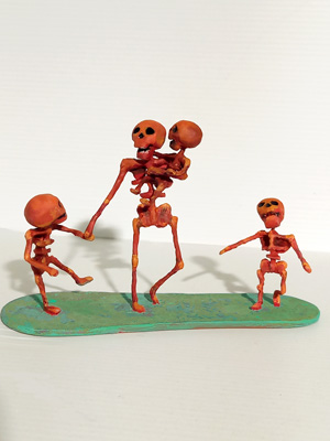 Squelettor « Maman », Hauteur : 9 cm. 480 €